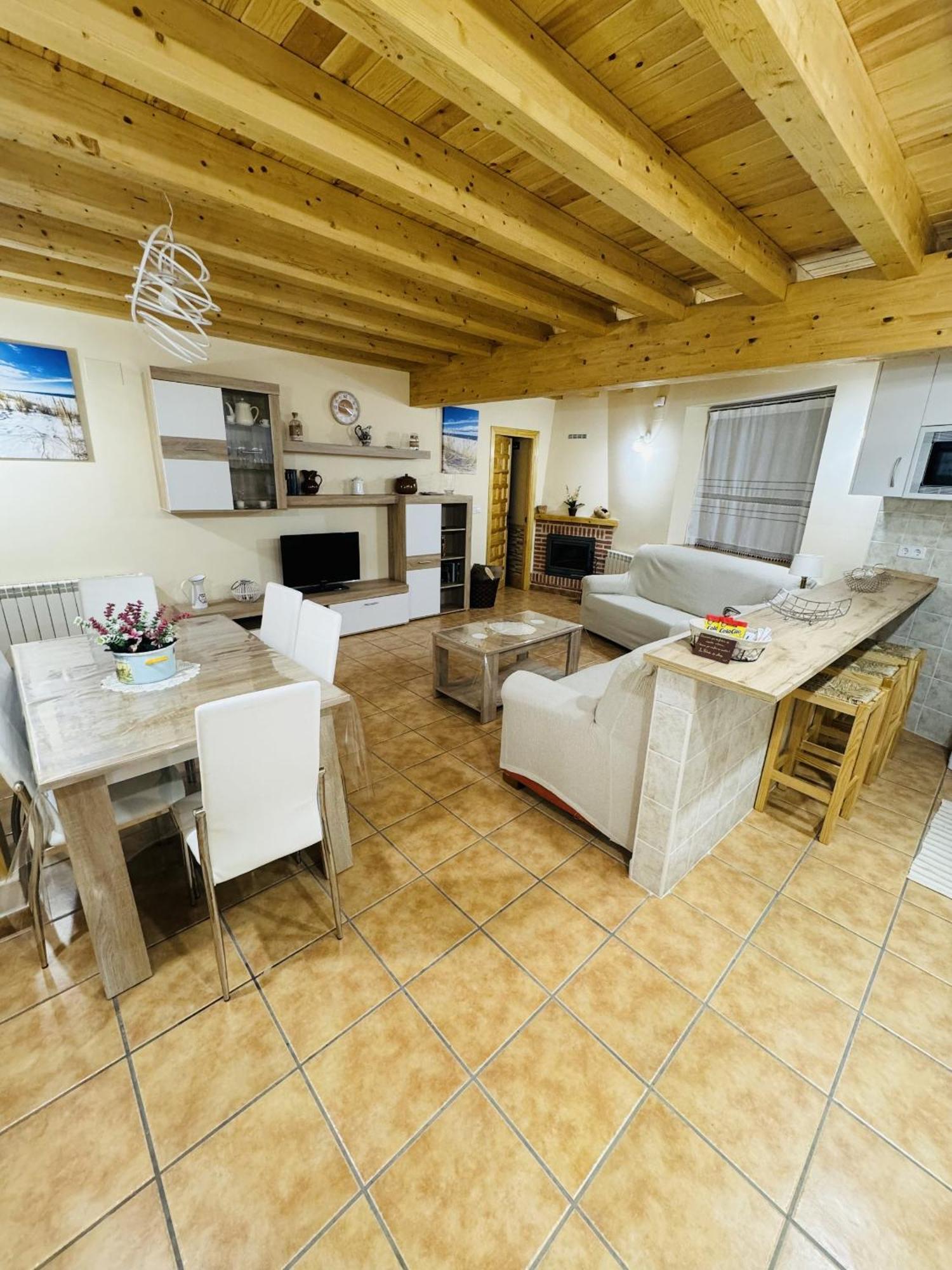 La Portada De Abajo Villa Gallegos ภายนอก รูปภาพ
